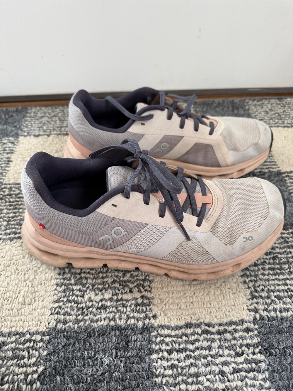 On Running Women's Athletic Shoes in Light Pink and Gray